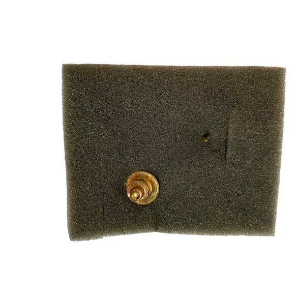 Avon Vintage Breast Cancer Awareness Pin Set in Original Box - Picture 7 of 7